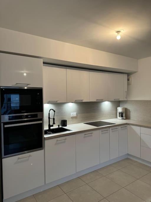 Superbe Appartement - Near Paris Корбей-Есон Екстериор снимка